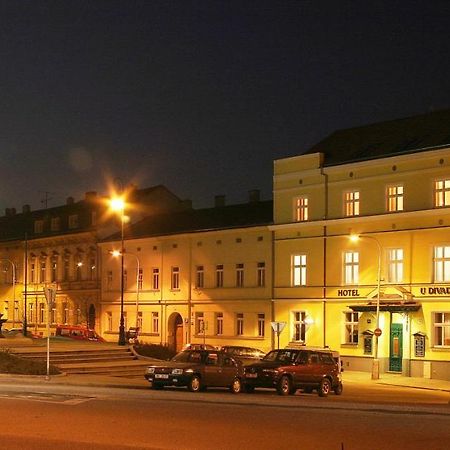 Corner Hotel U Divadla*** - Znojmo Exterior photo